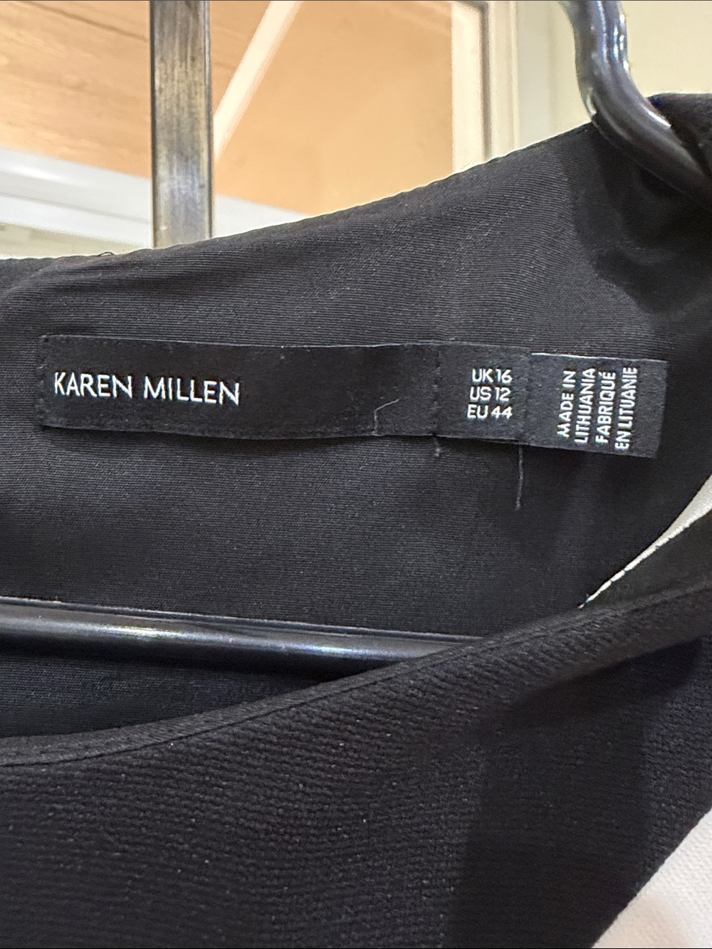 Karen Millen Black and White Mini Dress - Picture 4 of 8